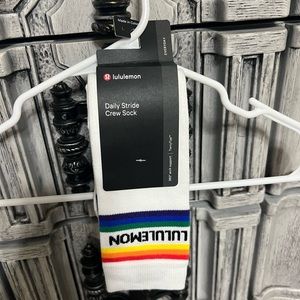 NWT lululemon daily stride crew socks